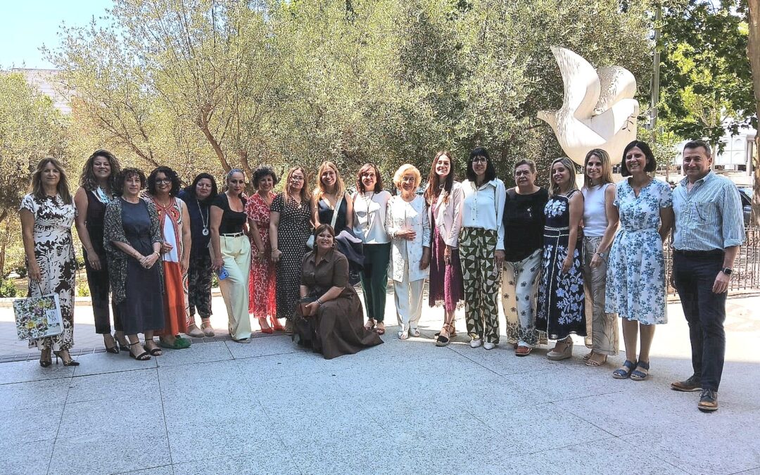Le Conseil Oléicole International reçoit la délégation de l&rsquo;association Mujer Alma de Olivo